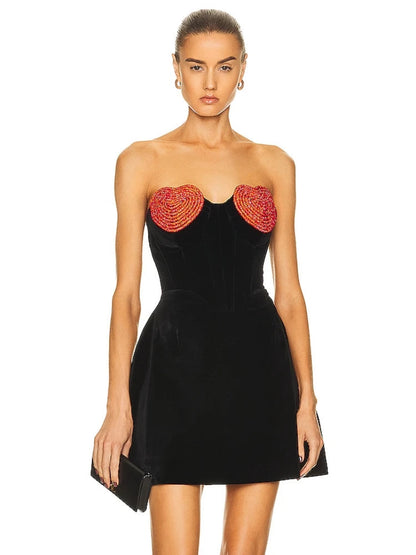 Sexy Strapless Heart Shape Crystal Design Mini Dress Velvet A-Line Christmas Party Dress