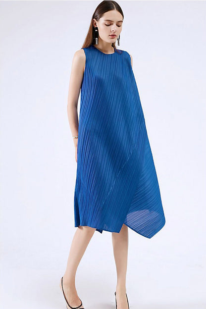 Sleeveless Pleated Midi Dress with Irregular Hem