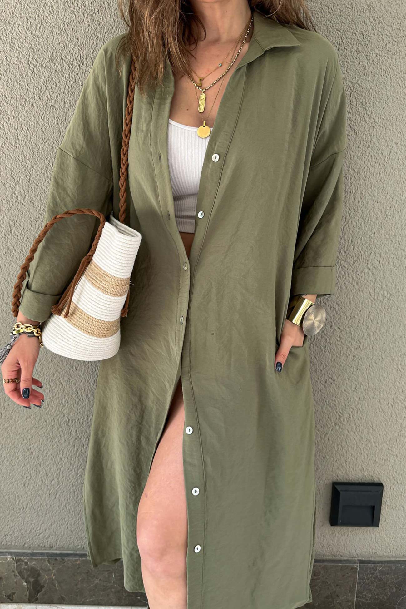 Single-breasted Slit Shirt Dress in Solid Color