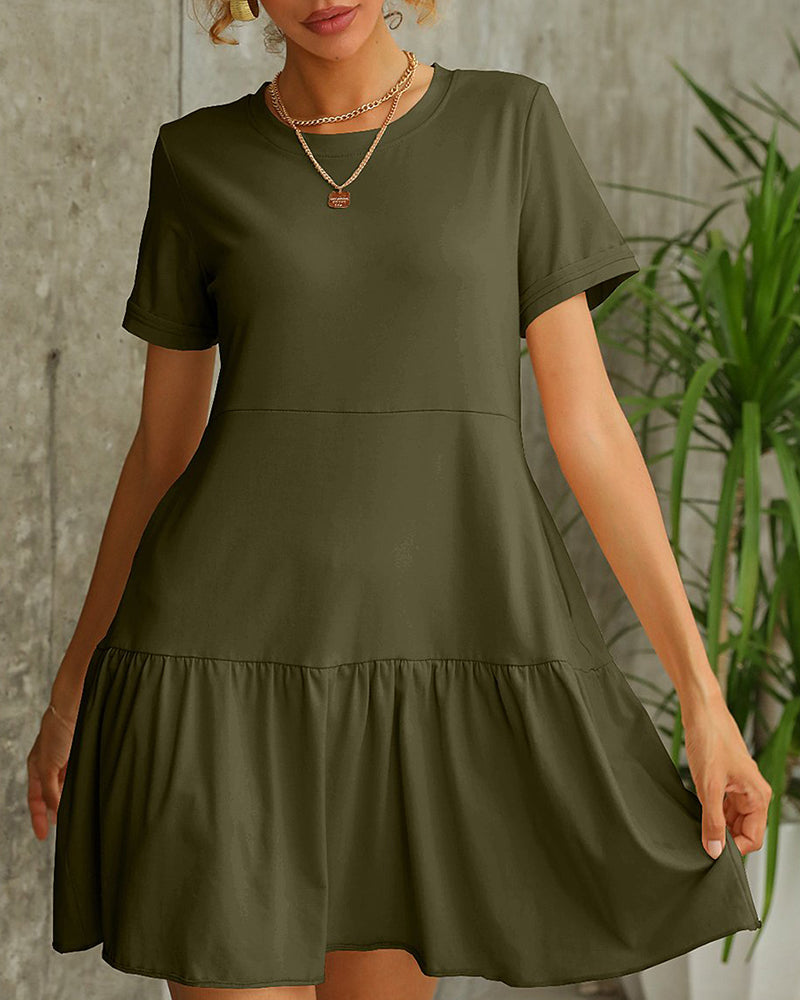 Short sleeve t-shirt dress in solid color