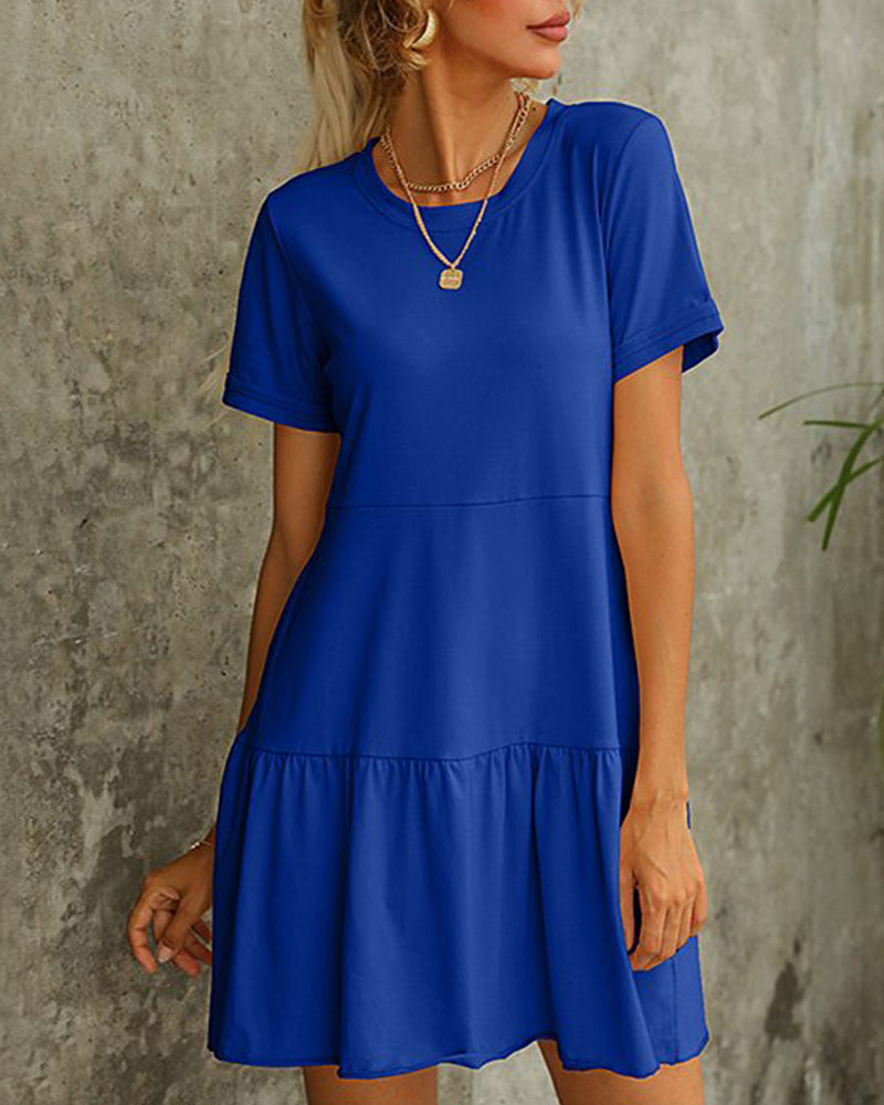 Short sleeve t-shirt dress in solid color