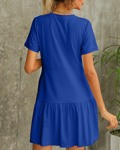 Short sleeve t-shirt dress in solid color