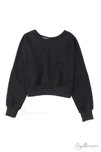 Acid Back Wash Open V-shape in Sweatshirt Black