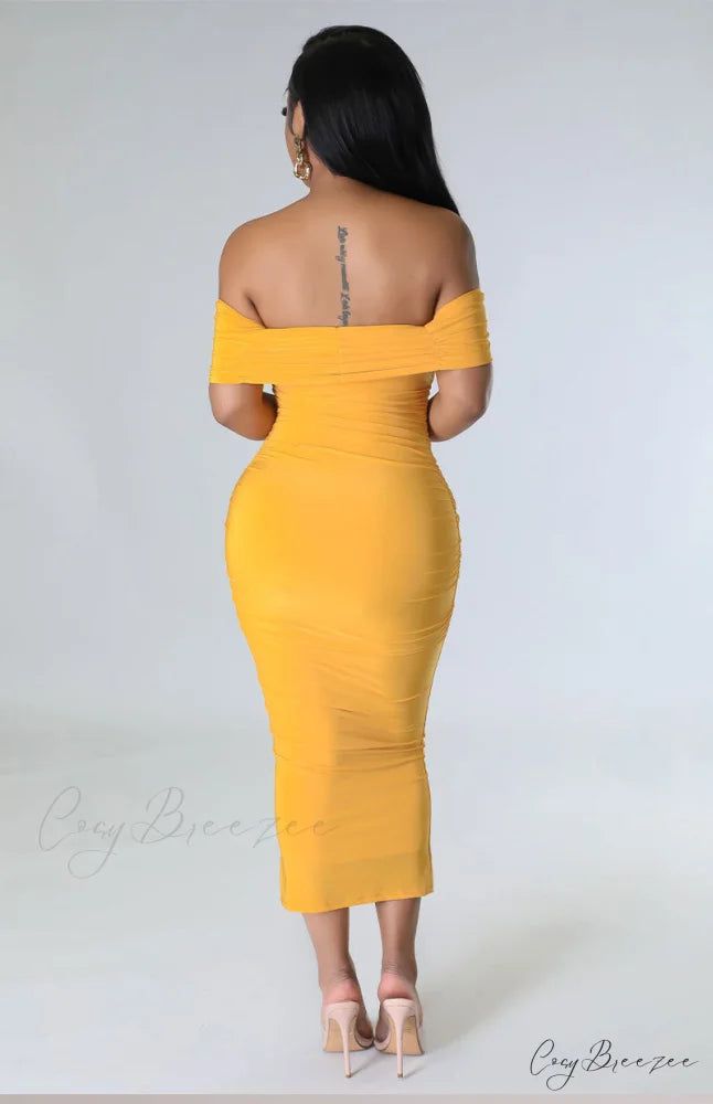 Alani Formal Off Charming The Shoulder Dress