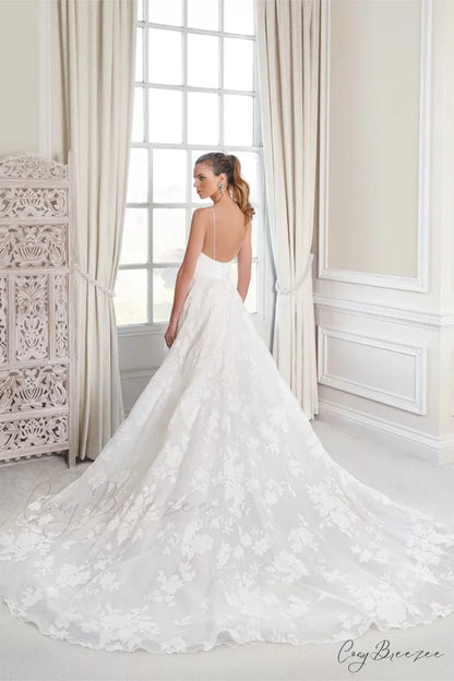 Alexandra Lace Graceful Wedding Dress