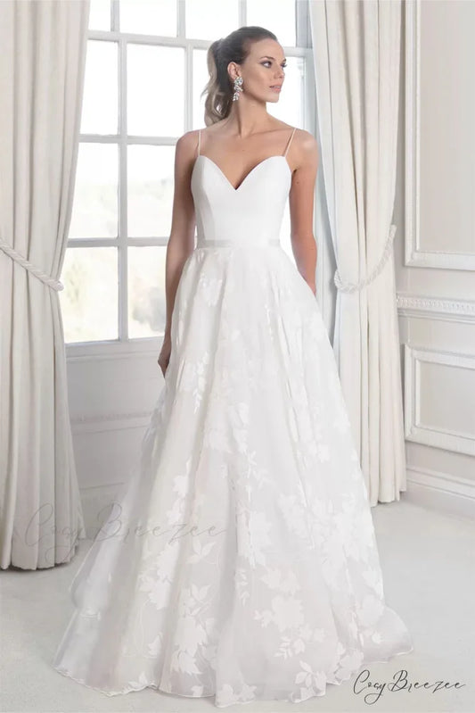 Alexandra Lace Graceful Wedding Dress Ivory / 2
