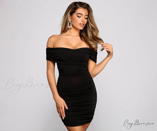 Alluring And Chic Charming Off-The-Shoulder Mini Dress BLACK / XS
