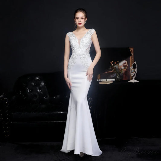 Amelia embroidered Stylish sequined fishtail dress WHITE / XS