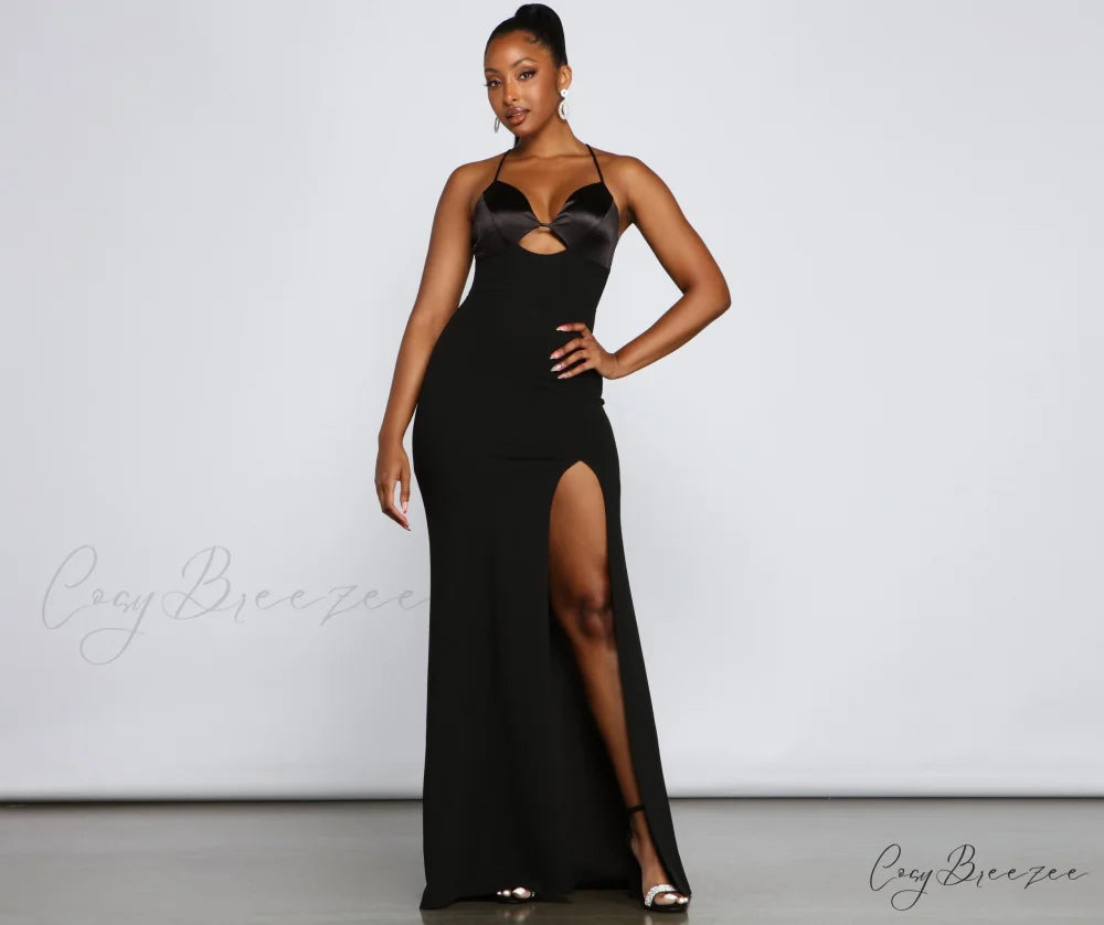 Amelie Formal High Charming Slit Crepe Dress BLACK / XS
