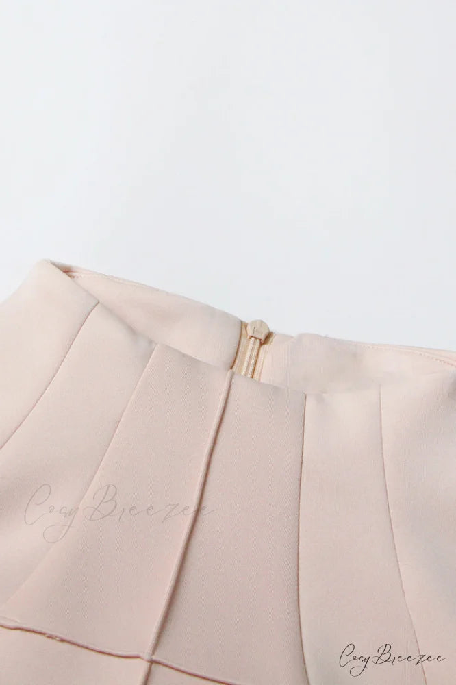 Amira Highend Stylish Sleeveless Pleated Dress