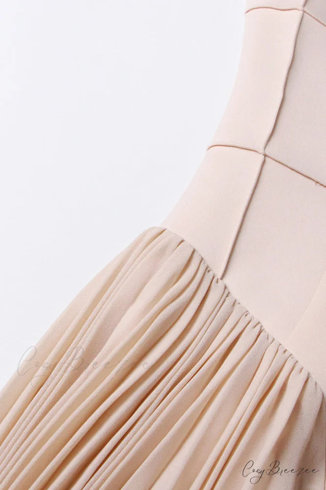 Amira Highend Stylish Sleeveless Pleated Dress