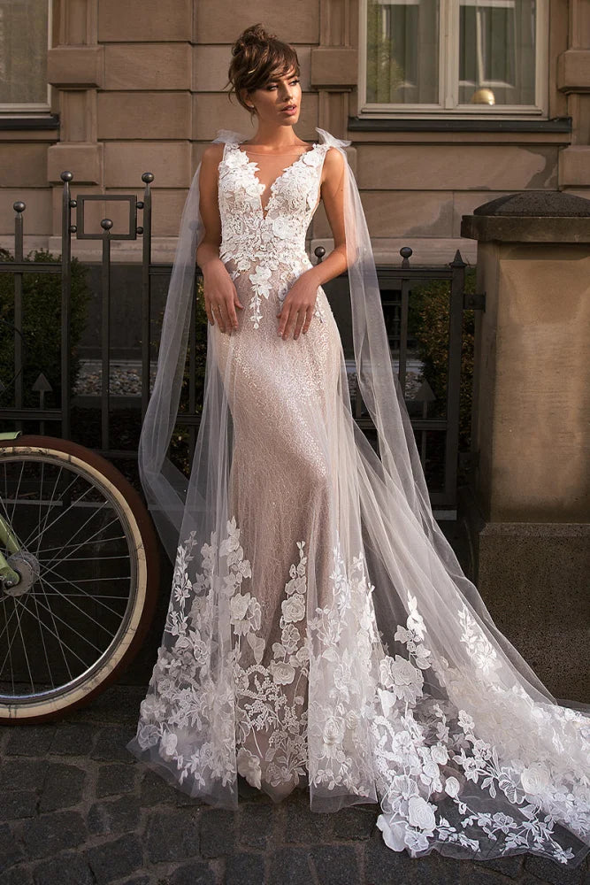 Amora Lace Applique Trendy Mermaid Wedding Dress Champagne / 2