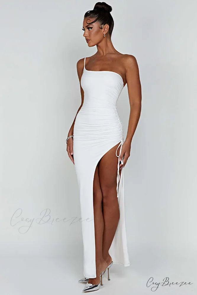 Aria One Stylish Shoulder Gown