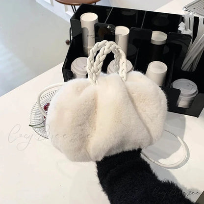 Autumn Winter Faux Fur Pleated Fashion Crossbody Handbag White handbag-250126