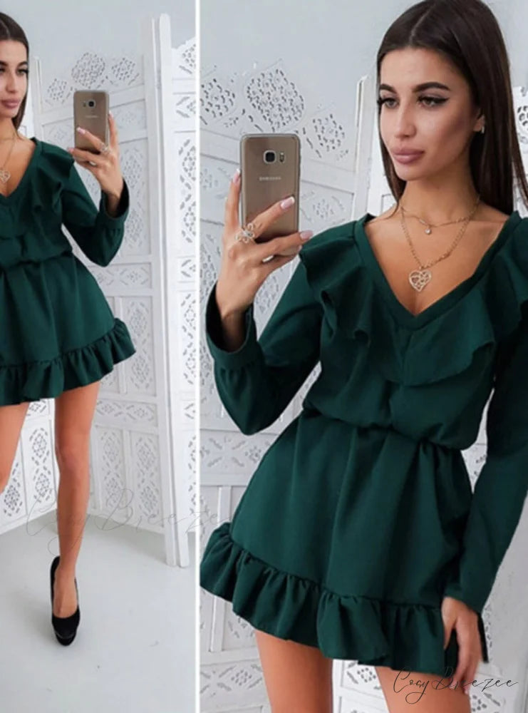 Autumn Women’s Dress with Solid Color Ruffles and Sashes S / Green