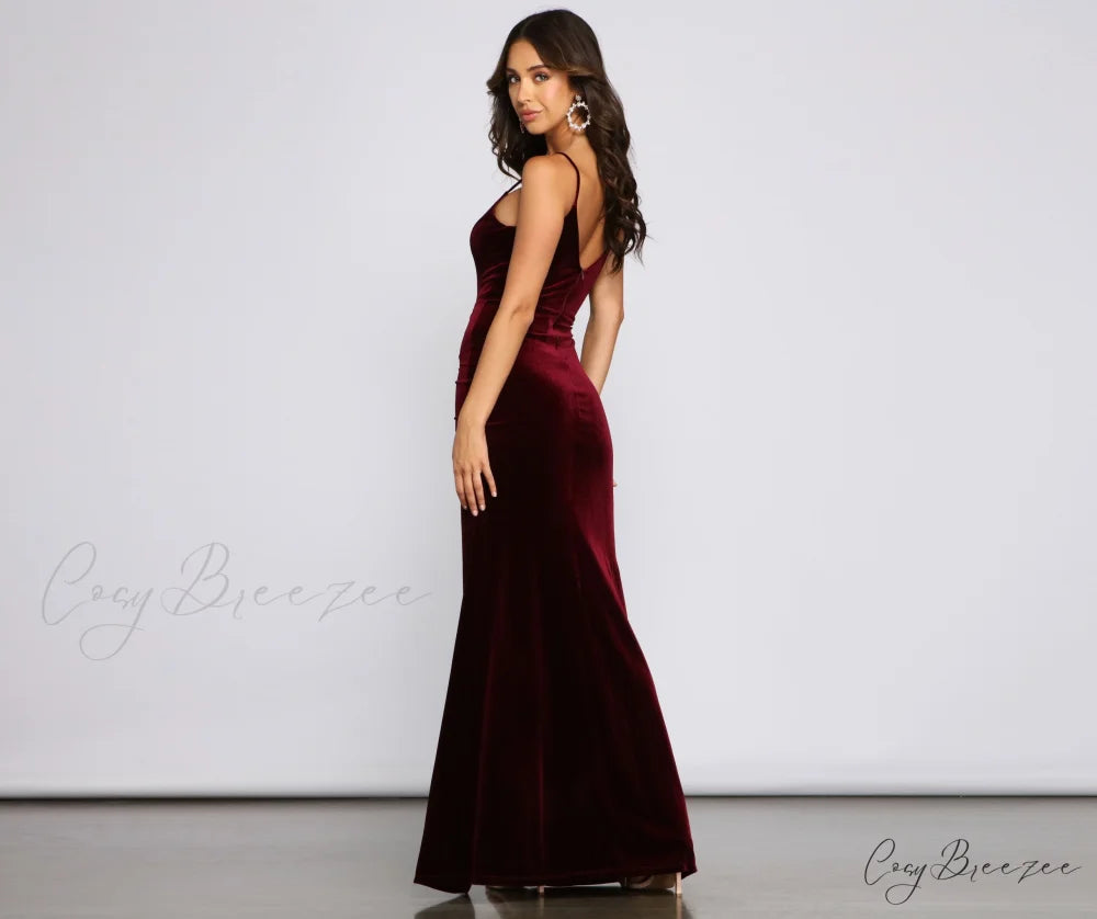 Ava Ruched Stylish Velvet Mermaid Dress