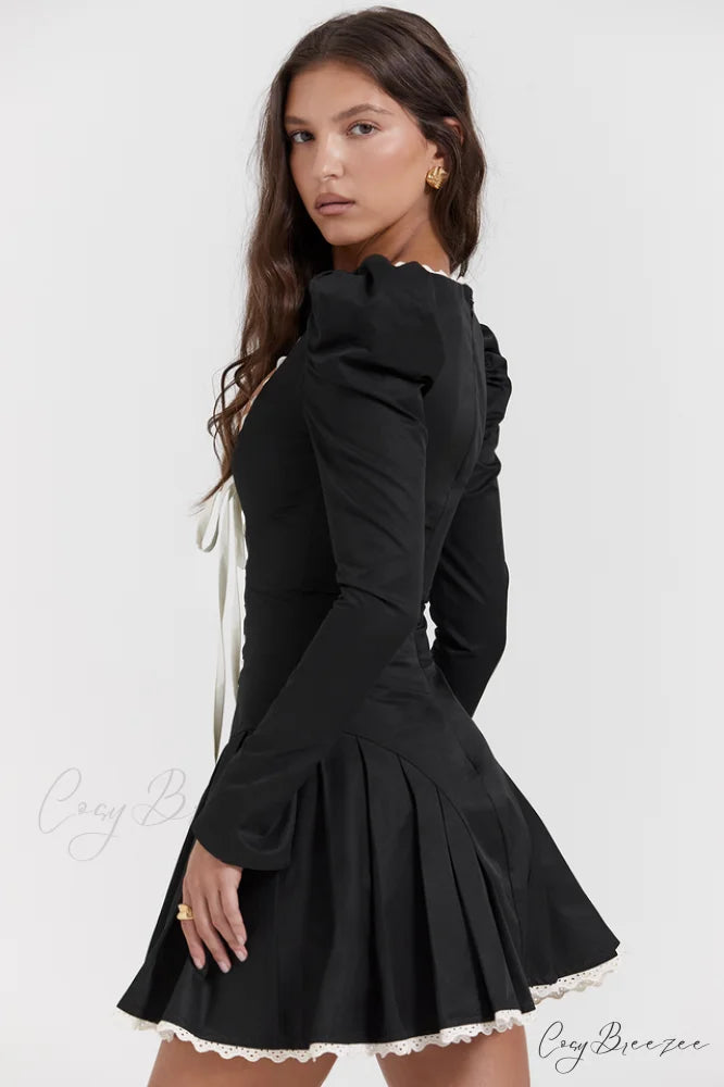 Black & Cream Charming Pleated Mini Dress