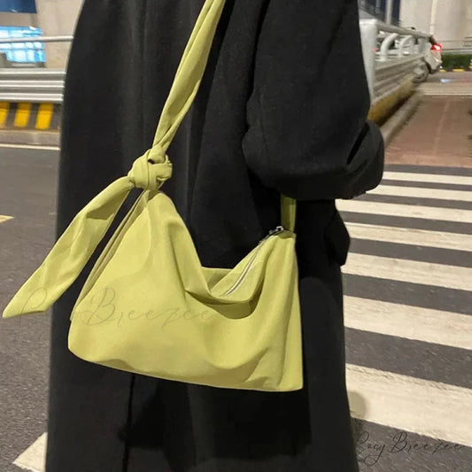 Black Crossbody with Chain shoulder-250126