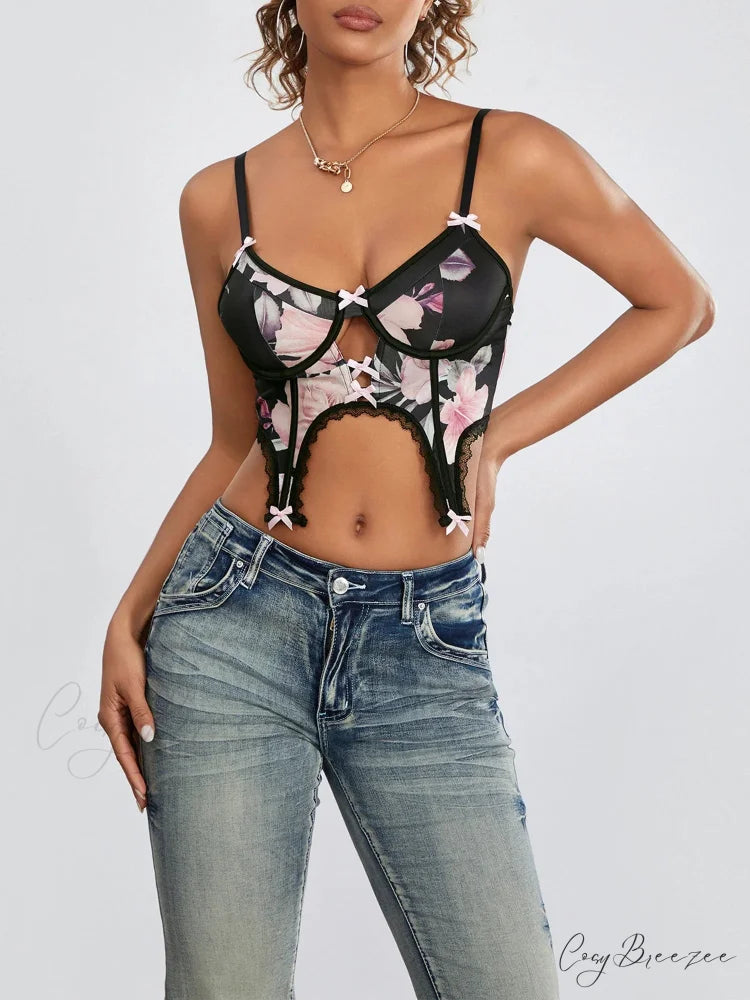Black Floral Deep V Spaghetti Strap Backless Crop croptop-250126