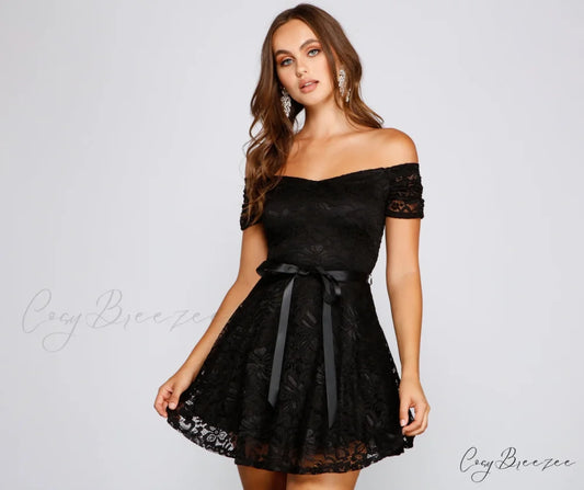 Blair Formal Off Charming The Shoulder Lace Dress BLACK / XS