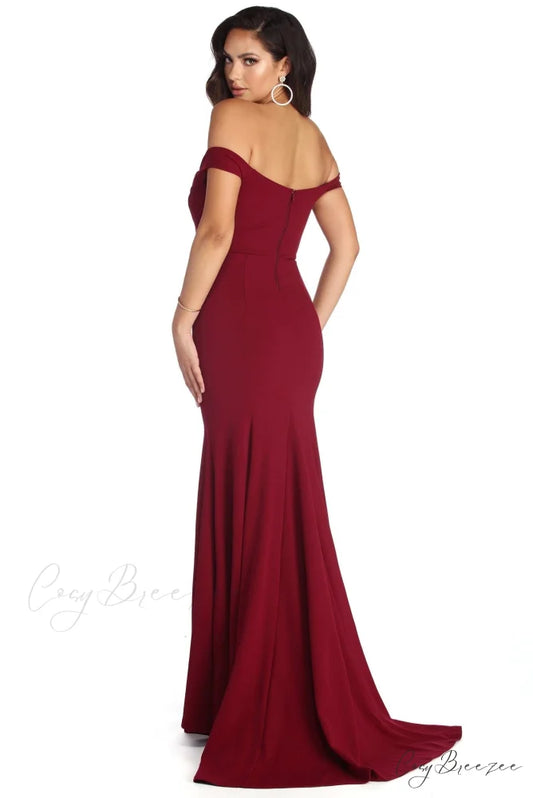 Briar Formal Off Charming The Shoulder Dress BURGUNDY / XS