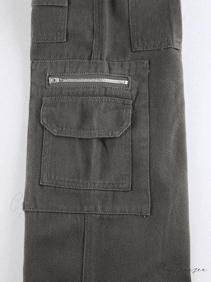 Buckle Strap Graceful Printed Cargo Jeans
