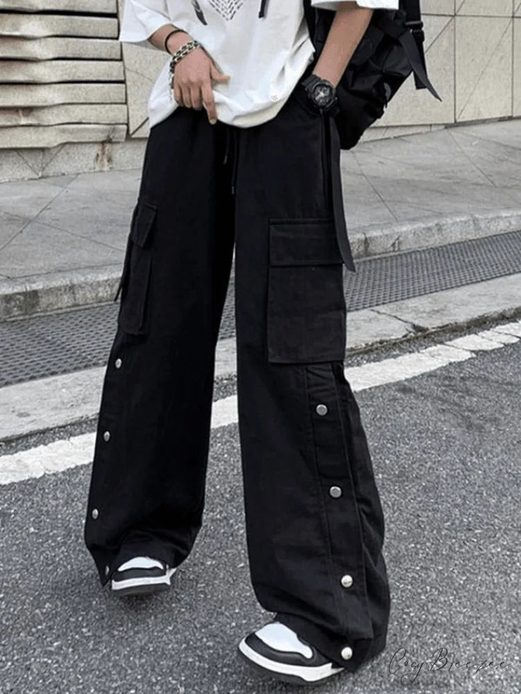 Buttoned Pocket Graceful Patch Cargo Pants