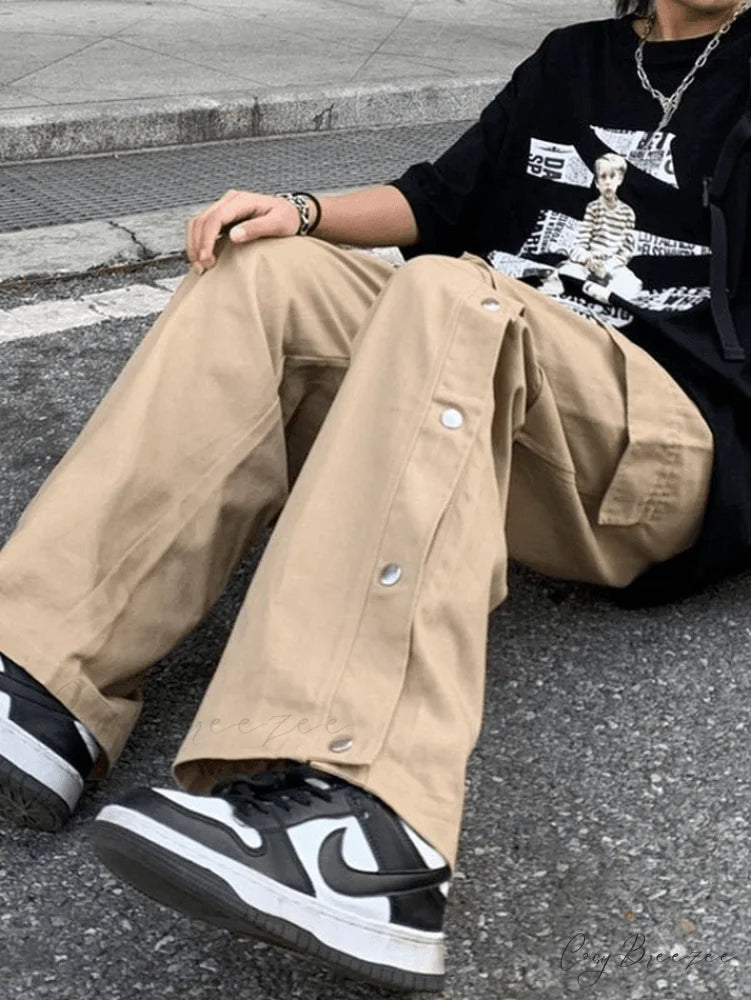 Buttoned Pocket Graceful Patch Cargo Pants