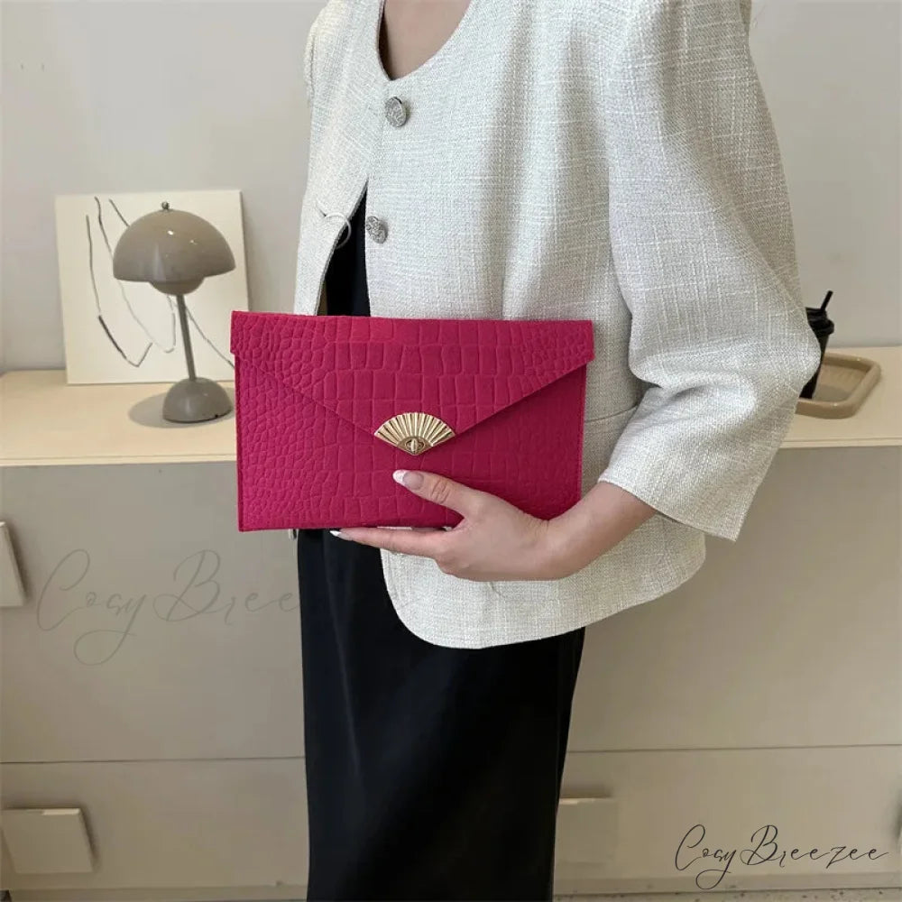 Casual Simple Felt Envelope Clutch wristlet-250126