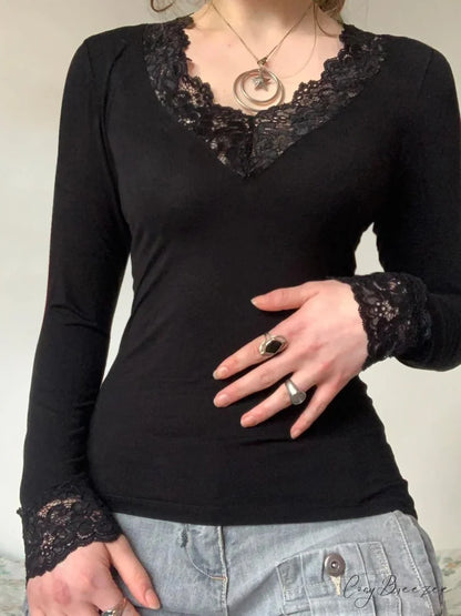 Casual Solid Lace Trim Slim V-Neck Knit Top Black / S knittop-250126