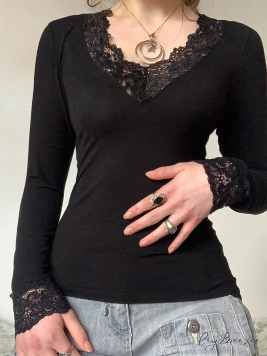 Casual Solid Lace Trim Slim V-Neck Knit Top Black / S knittop-250126