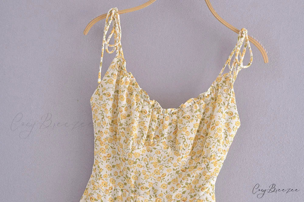 Charming Ditsy Floral Charming Ruffled Mini Dress