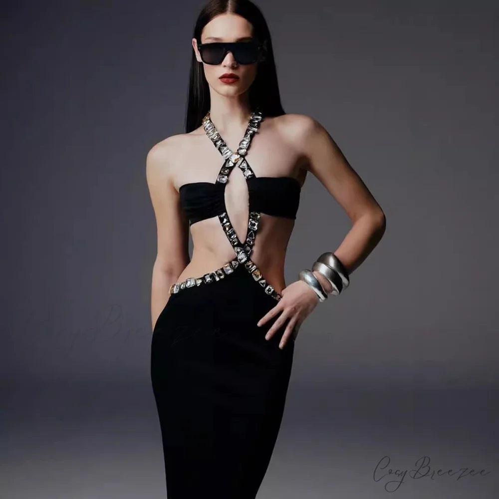 Classic Gothic Strapless Bodycon Beaded Prom Dress promdress-250223