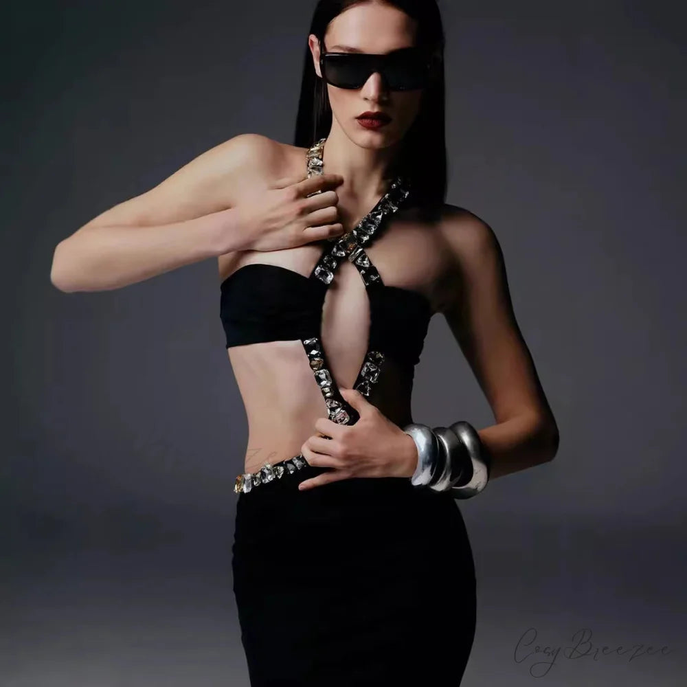 Classic Gothic Strapless Bodycon Beaded Prom Dress promdress-250223