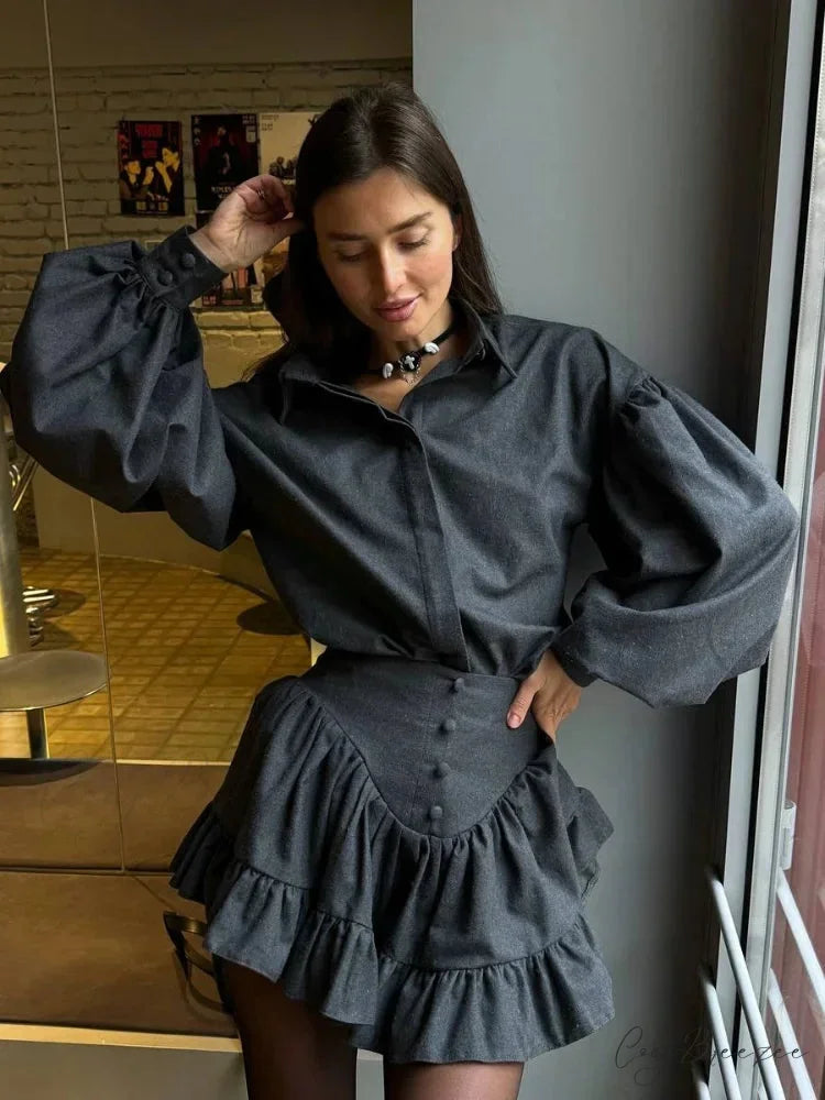 Classic Lapel Loose Bishop Sleeve Blouse blouse-250223
