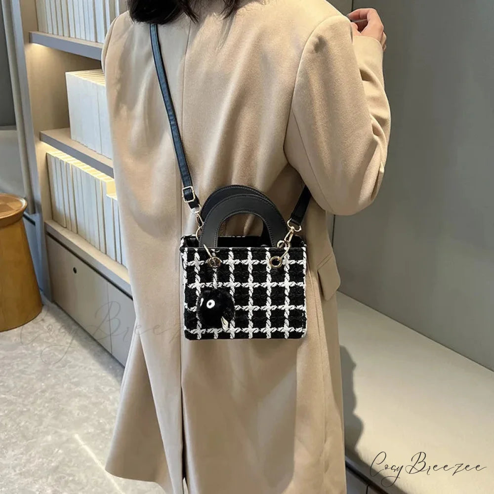 Classic Plaid Woolen Luxury Designer Crossbody Clutch handbag-250126