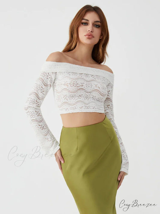 Cold Shoulder Graceful Knitted Blouse White / S