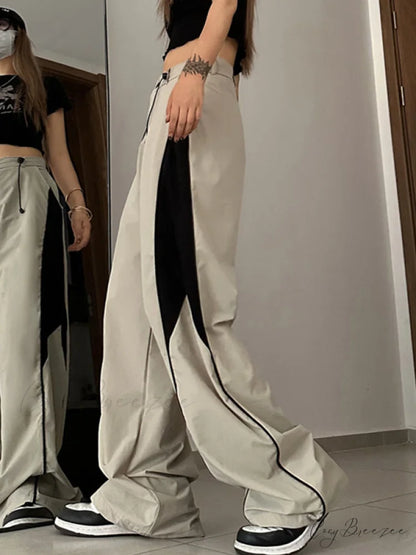Contrasting Short Graceful Sleeve Crop Top