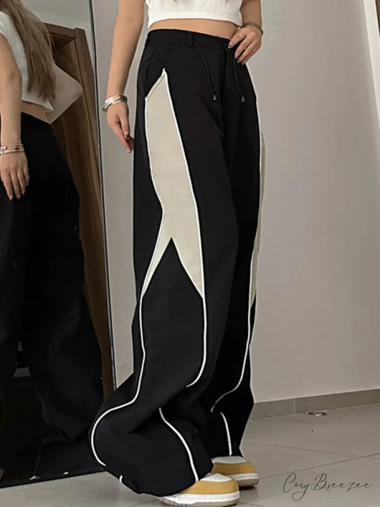 Contrasting Short Graceful Sleeve Crop Top Black / S