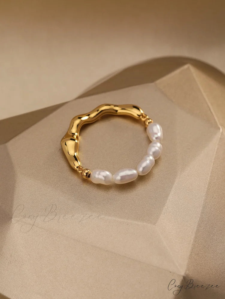 Cultured Pearl Decor Ring Yellow Gold / one-size