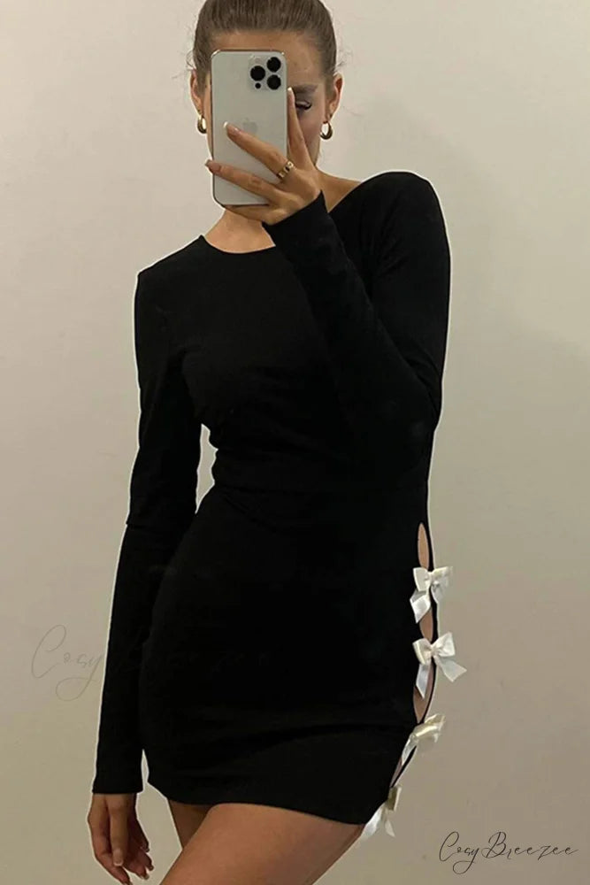 Cut Out Pack Hip Dress with Bow Black / M