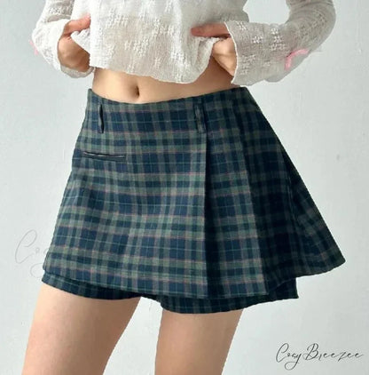 Dark Green Stylish Plaid Pleated Skort