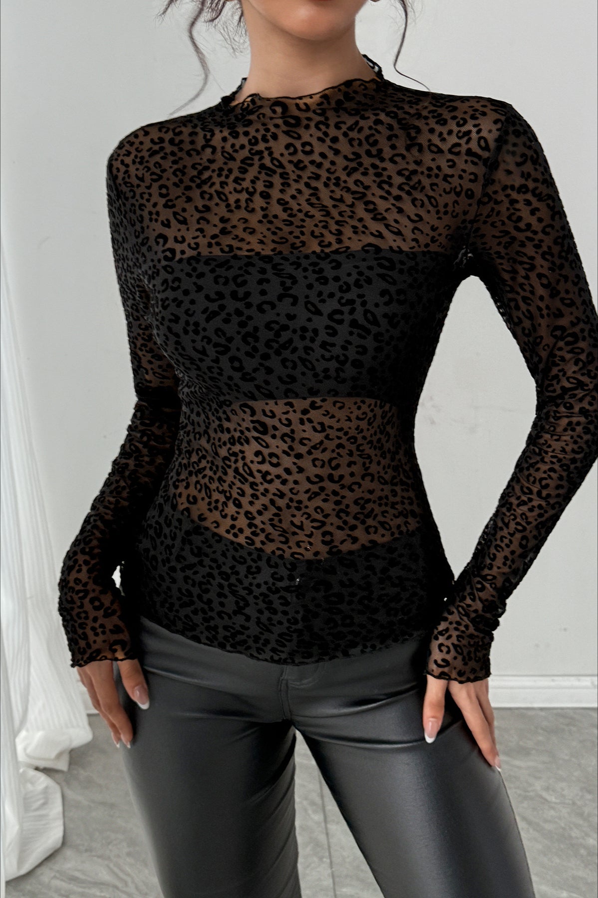 Ruffled Mesh Long Sleeve Knit Top