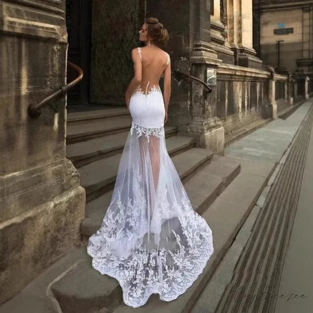 Deep V-Neck Sleeveless Lace Wedding Dress weddingdress-250223