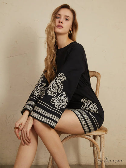 Delicate Embroidery Bell Trendy Sleeve Short Dress Black / S