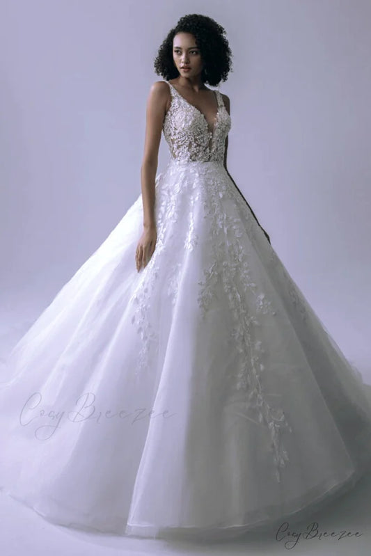 Dream Lace Applique Trendy Tulle A-Line Wedding Dress White / 2