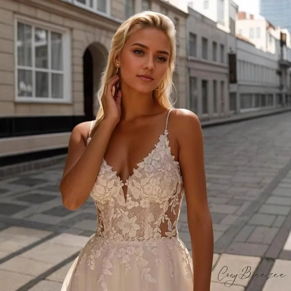 Elegant Lace Beach Wedding Dress weddingdress-250223