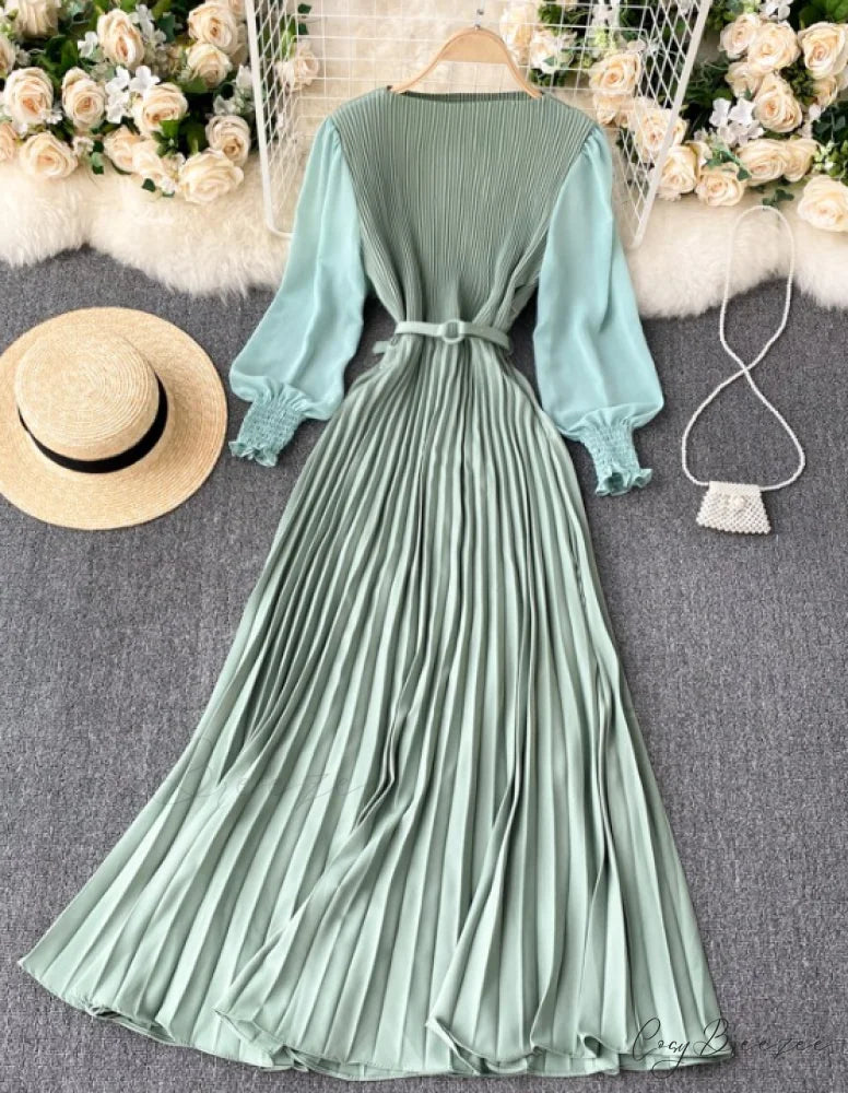 Elegant Round Neck Long Sleeve French Pleated Long Skirt for Women