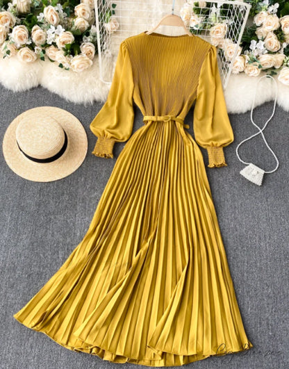 Elegant Round Neck Long Sleeve French Pleated Long Skirt for Women