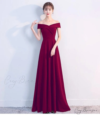 Ella Elegant off-the-shoulder gown BURGUNDY / XS